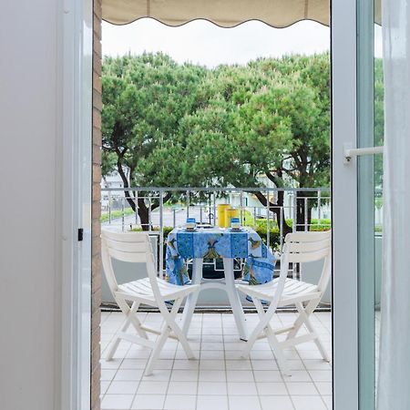 Jesolo Beach! Fronte Mare - Piscina Park E Posto Spiaggia Inclusi エクステリア 写真